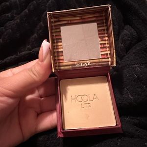 ‼️SOLD‼️Benefit Cosmetics Hoola Lite